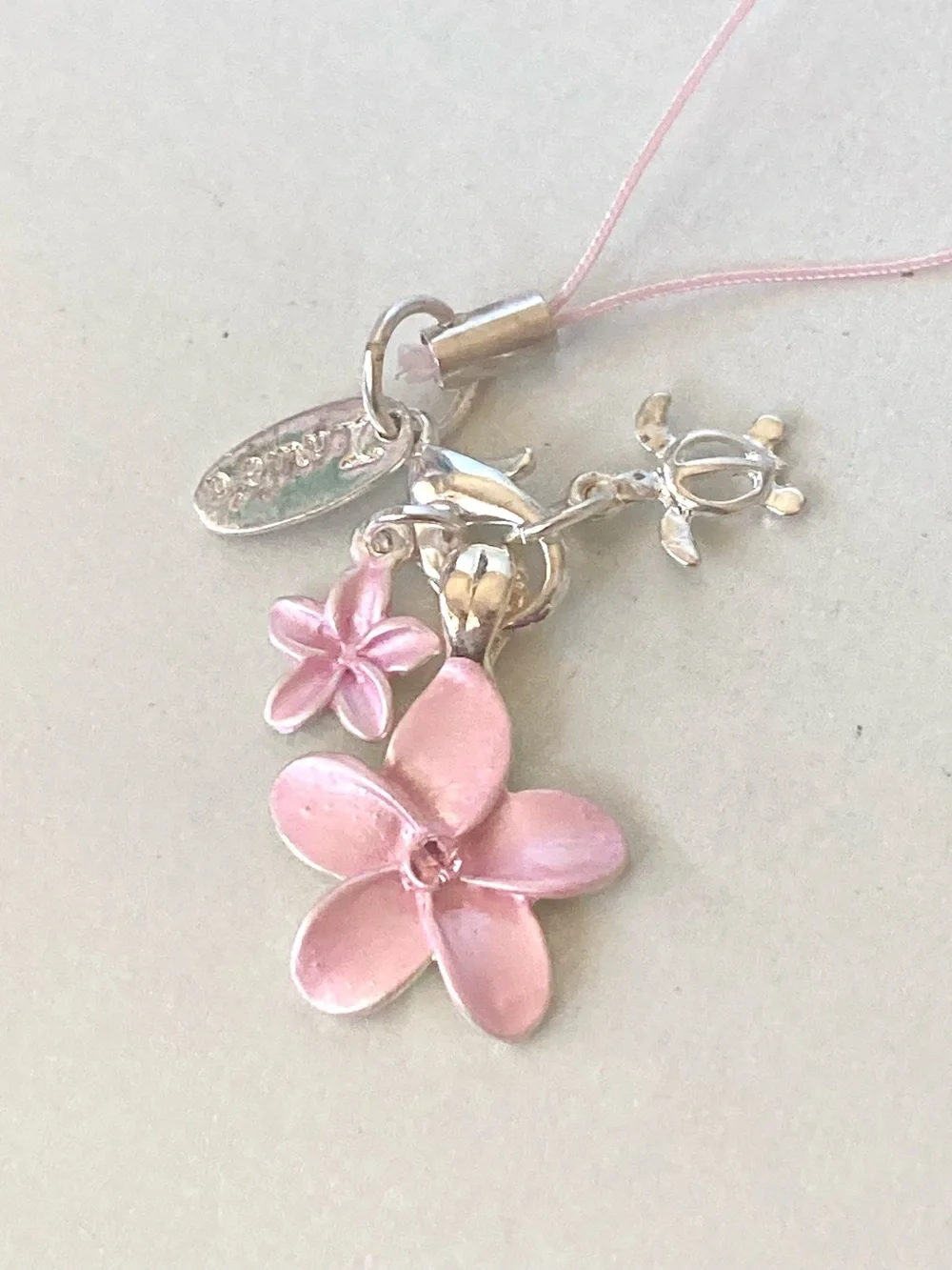 Laule’a Hawaii NWOT Pink Plumeria Flower turtle Phone charm cute decoration